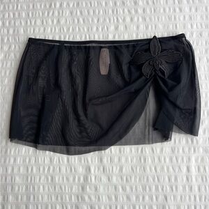 NWT VTG Y2K Victoria’s Secret Orchid Sheer Mesh Garter Micro Skirt in Black, L